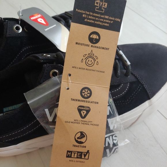 VANS VAULT NEW MTE-1 LX Old Skool Shoes Black - Picture 13 of 14